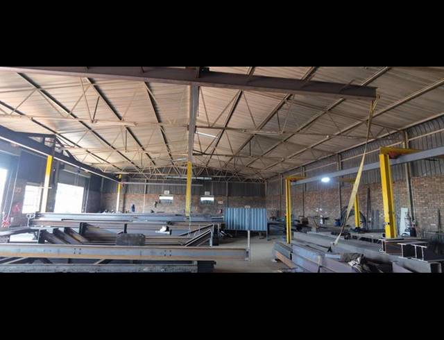 INDUSTRIAL PROPERTY TO RENT IN SILVERTON